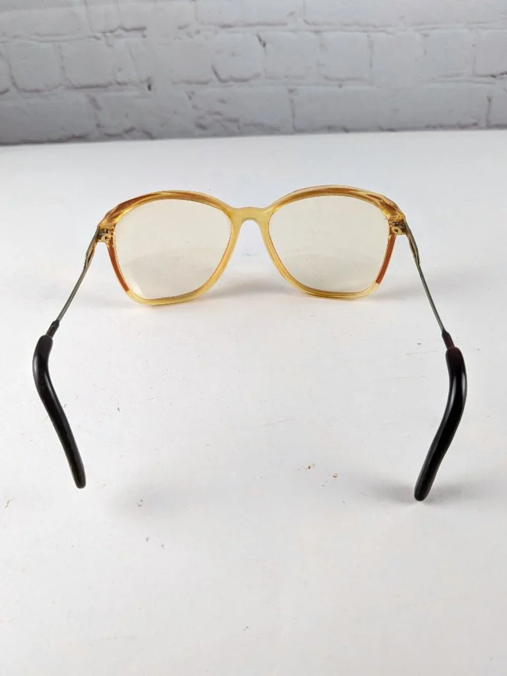 Vintage 80s/90s Women's Bifocal Glasses w/ Pink Accent